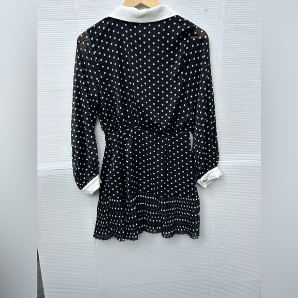 ZARA bloggers favourite Poka Dot Mini Dress With Gold Button black white - Picture 9 of 15